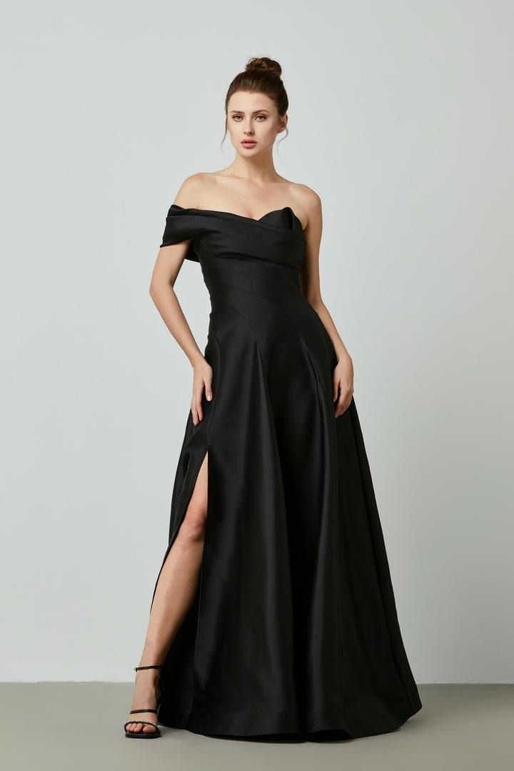 Asymmetrical neckline dress