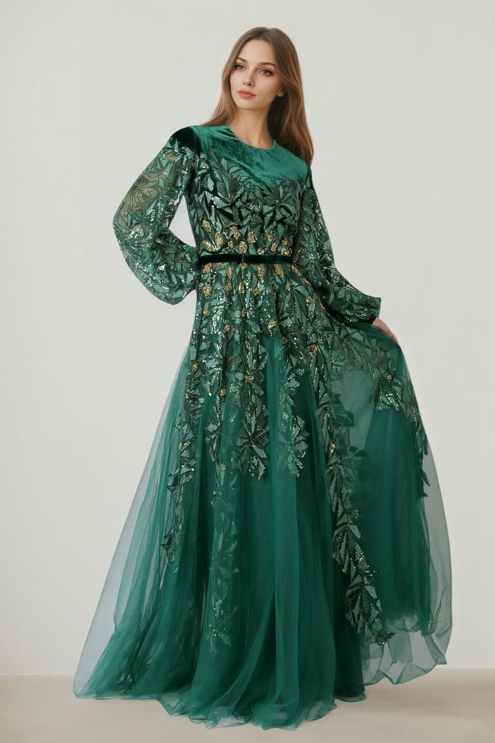 Lunara Gown