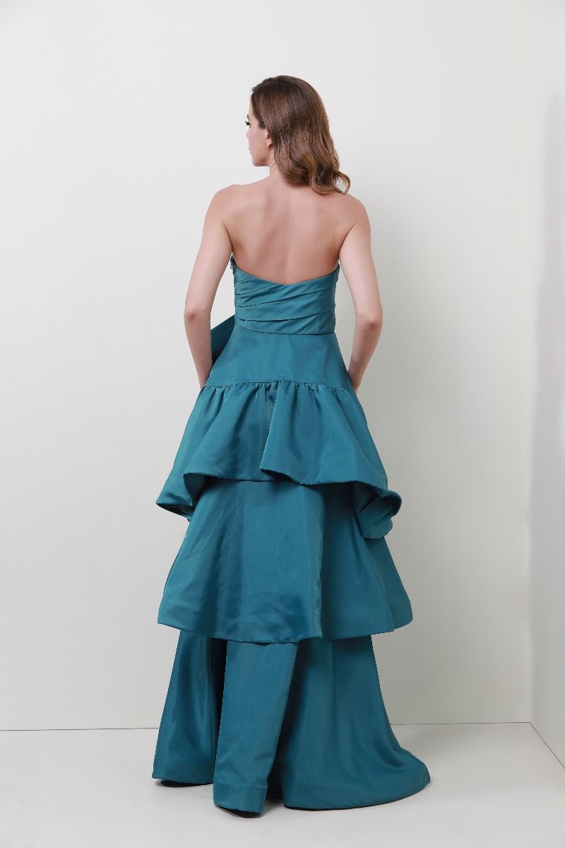 Tiered sleeveless dress
