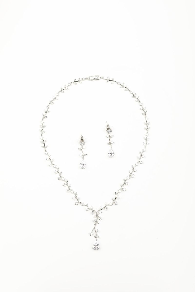Rhinestone embellishment set