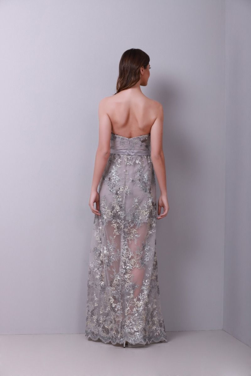 Bow-tie lace dress