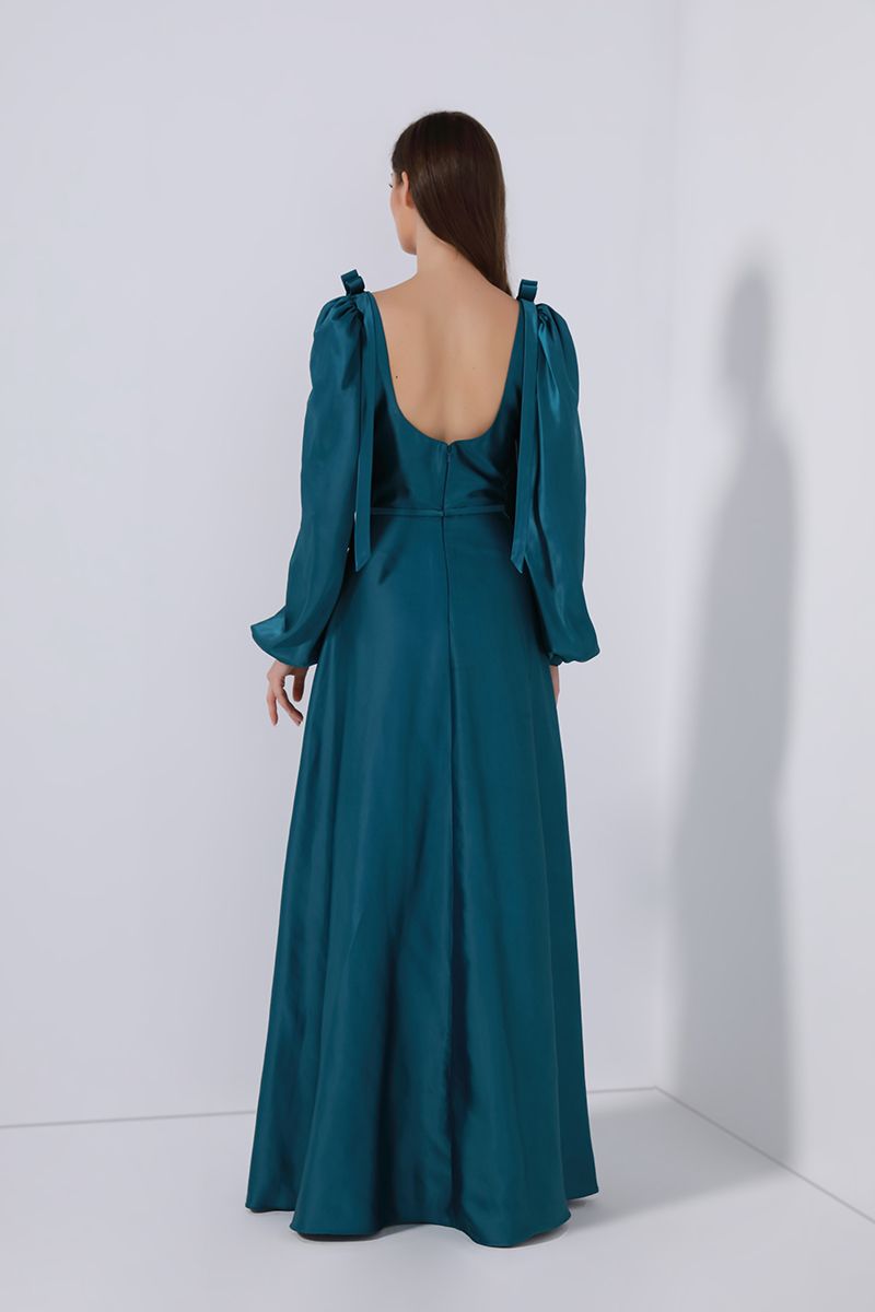 Royal long sleeves dress