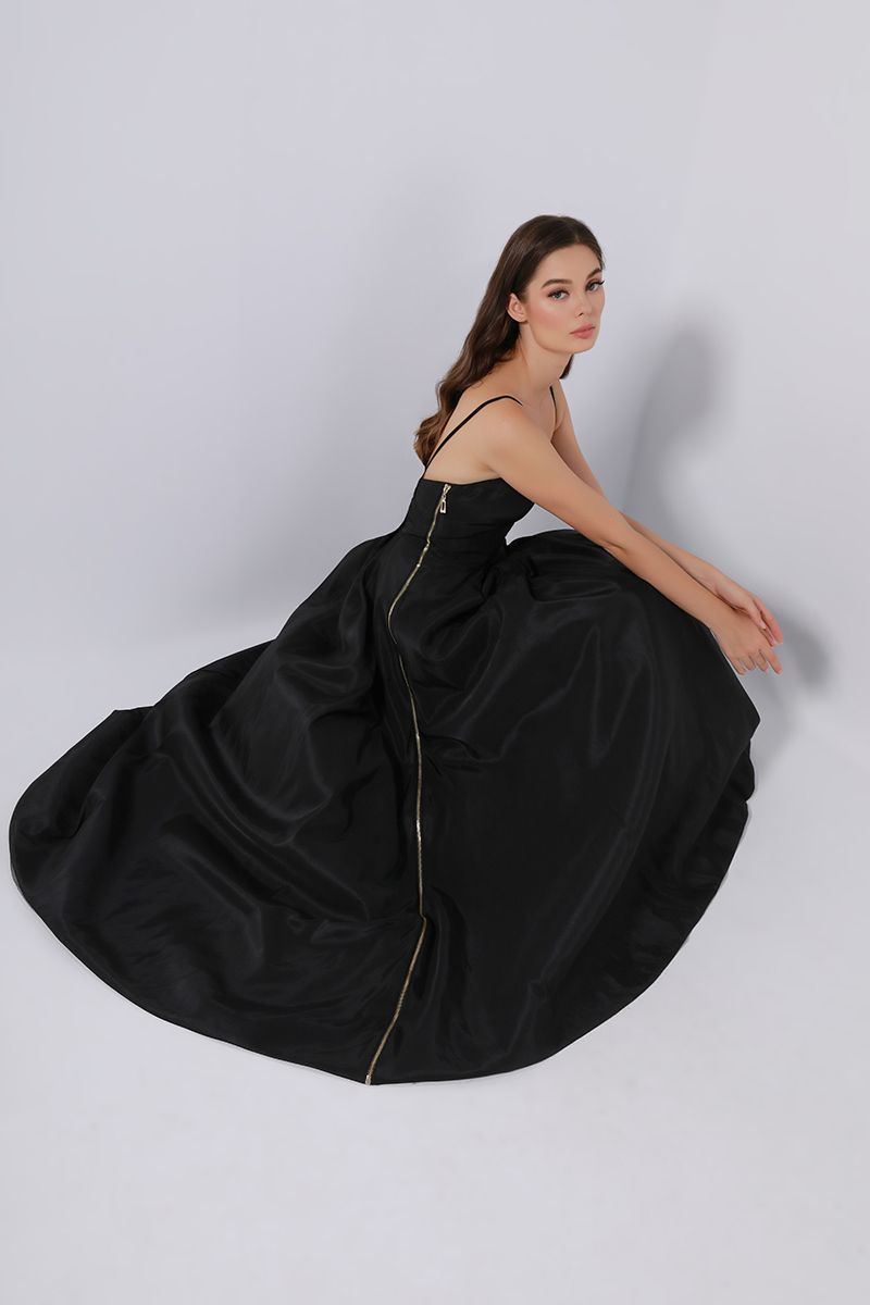 Sweet heart neck dress
