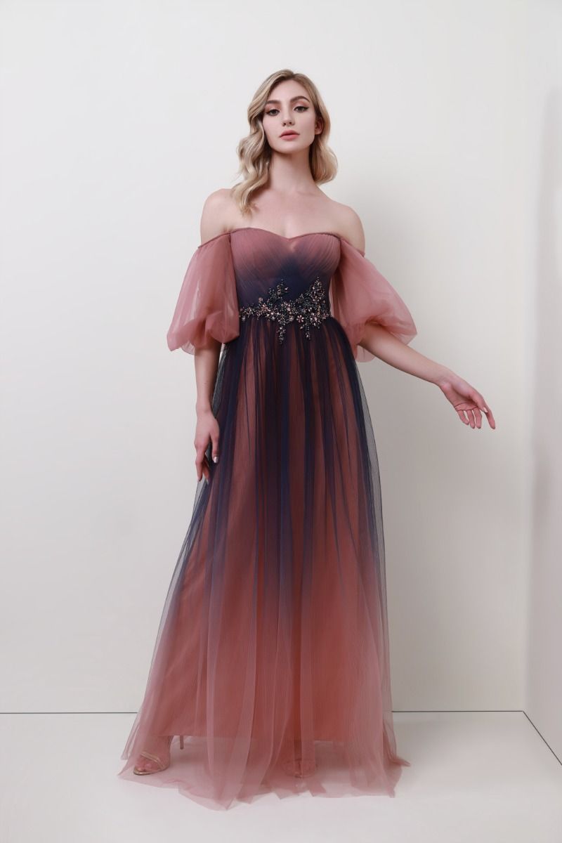 Puffed off-shoulder dress
