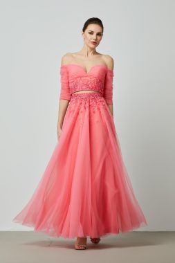 Sweetheart neckline mesh dress